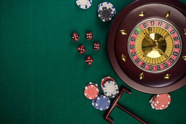 video thumbnail showing live casino dealer and roulette table interface